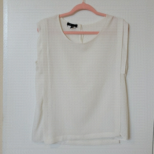 Spense Sleeveless White Blouse US M